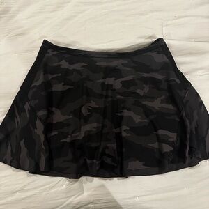 Women’s Athleta Skirt